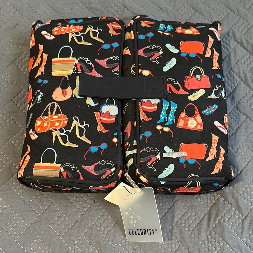 Cute & Functional Travel Bag for Cosmetics & Hygiene items ✈️